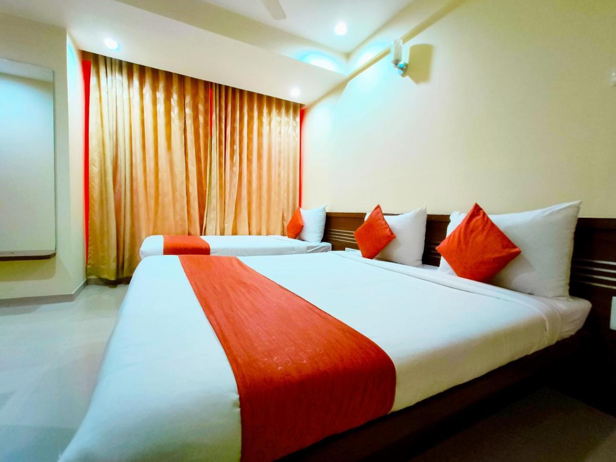 Sai Srushti By Neem Square Hotel Shirdi Eksteriør billede