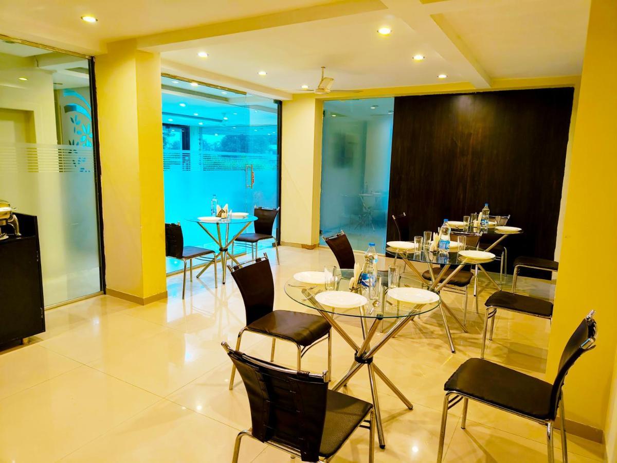 Sai Srushti By Neem Square Hotel Shirdi Eksteriør billede